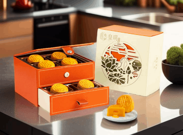 Lava Custard Mooncakes (Classic Series 8pcs) 流心奶黃月餅 (經典系列八個裝)