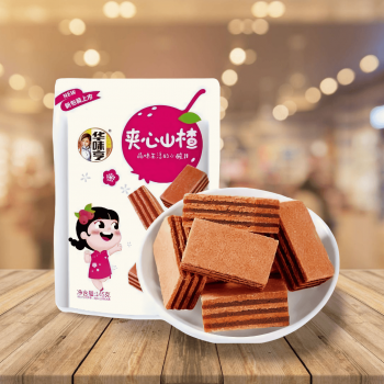 Hua Wei Heng Hawthorn Sandwich 華味亨夾心山楂 145g