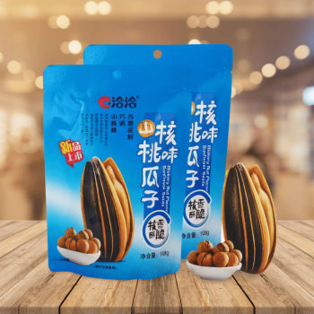 Qiaqia Hickory Nut Flavour Sunflower Seeds  洽洽山核桃瓜子 108g